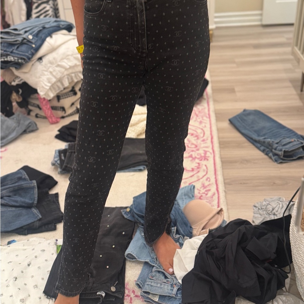 CHANEL Black Skinny Jeans